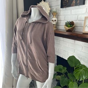 Victoria Sport Batwing 3/4 Zip Hoodie